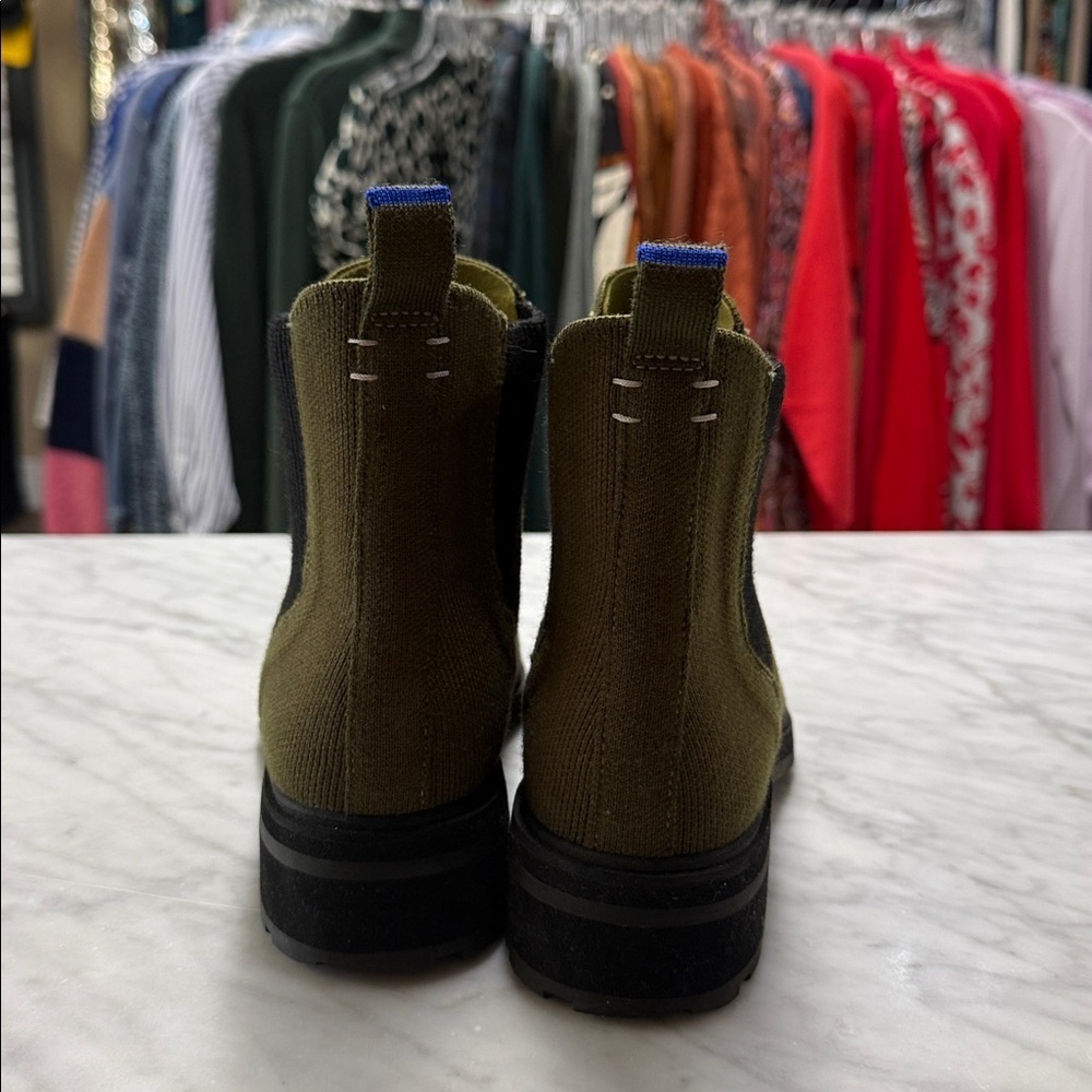 Rothy's Women's The Lug Sole Slip on Chelsea Boot in Brown Chartreuse size 8 TTS - Picture 5 of 16